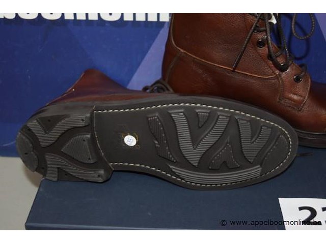 Paar herenschoenen trickers maat 41 - afbeelding 3 van  4