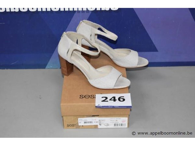 Paar vrouwenhakken sessun maat 40 - afbeelding 1 van  4