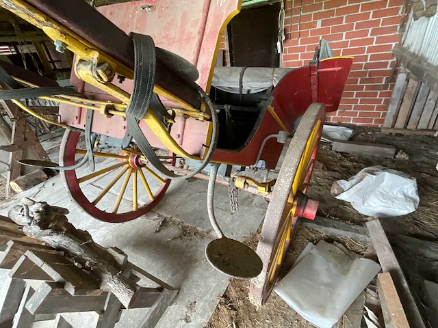 Paardenkoets van het type kortrijk - afbeelding 7 van  9