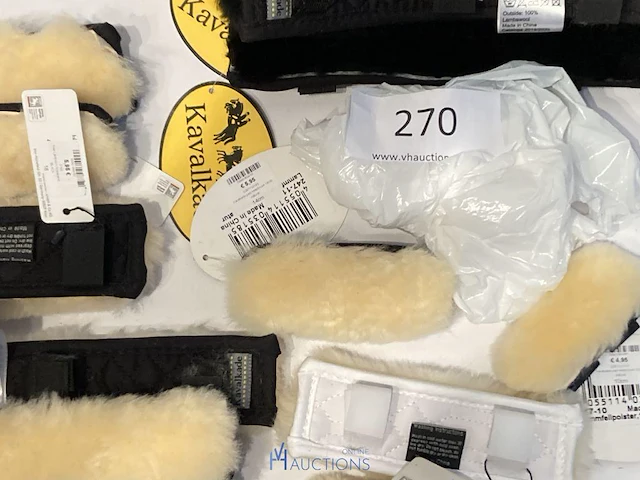 Paardenmateriaal - afbeelding 1 van  14