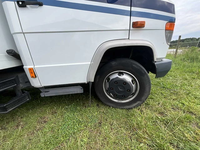 Paardenvrachtwagen mercedes-benz, 2000 - afbeelding 18 van  37
