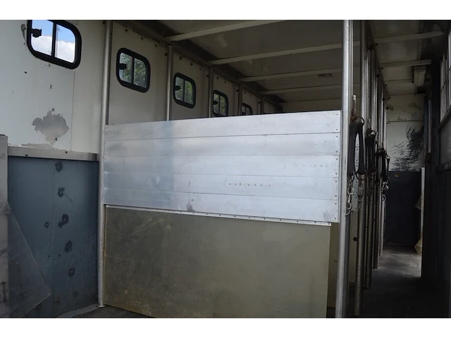 Paardenvrachtwagen voor 6 paarden scania, ch.nr. xlepm4x2a04308217, bj. 01-08-1991 - afbeelding 5 van  47