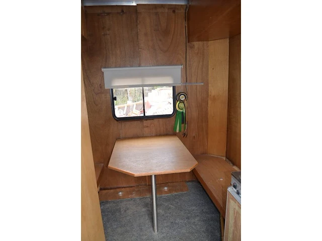 Paardenvrachtwagen voor 6 paarden scania, ch.nr. xlepm4x2a04308217, bj. 01-08-1991 - afbeelding 8 van  47