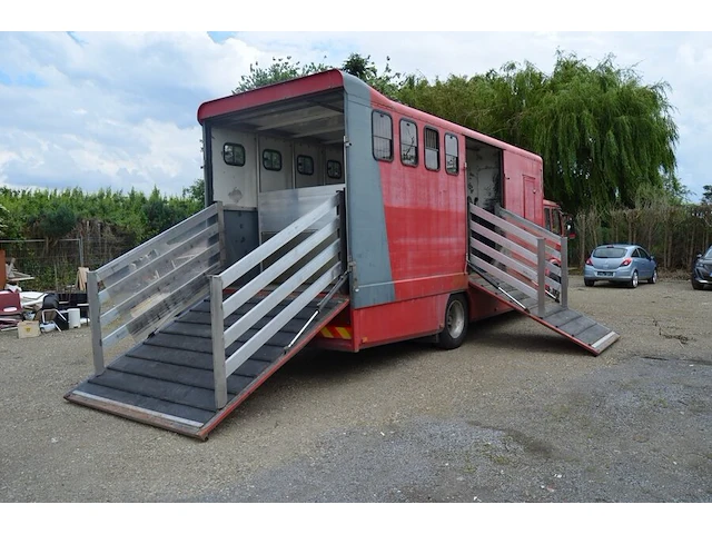 Paardenvrachtwagen voor 6 paarden scania, ch.nr. xlepm4x2a04308217, bj. 01-08-1991 - afbeelding 28 van  47