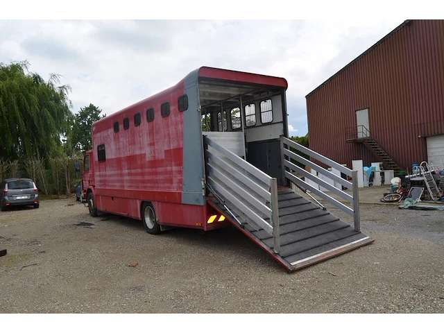 Paardenvrachtwagen voor 6 paarden scania, ch.nr. xlepm4x2a04308217, bj. 01-08-1991 - afbeelding 39 van  47