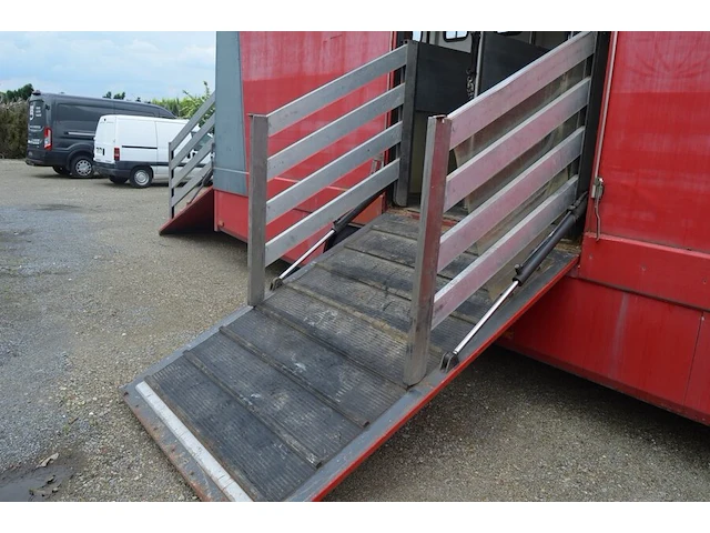 Paardenvrachtwagen voor 6 paarden scania, ch.nr. xlepm4x2a04308217, bj. 01-08-1991 - afbeelding 44 van  47