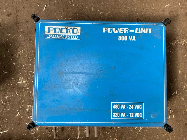 Packo lot packo kasten om melkmachines aan te sturen - afbeelding 3 van  6