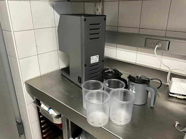 Pacojet pj4 - 2024 - ijsmachine - afbeelding 3 van  14