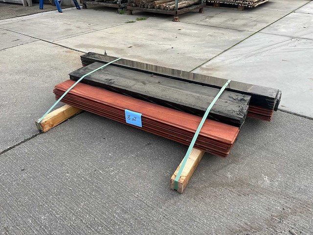 Padouk - padouk tand en groef gevelplank kops vertand (41x) - afbeelding 4 van  4