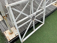 Pagodetent met vaste wanden en houten vloer - afbeelding 7 van  38