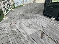 Pagodetent met vaste wanden en houten vloer - afbeelding 10 van  38