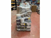 Paint, pur, adhesive & sealant - afbeelding 3 van  4