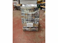 Paint, pur, adhesive & sealant - afbeelding 1 van  4