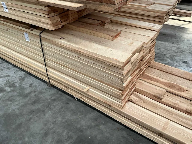 Pakket grenen planken - afbeelding 2 van  3