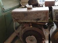 Palet met motoren - afbeelding 2 van  12
