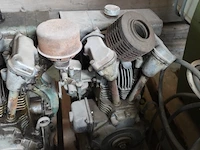 Palet met motoren - afbeelding 11 van  12