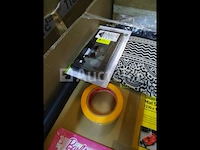 Palet met nieuwe items - afbeelding 17 van  18