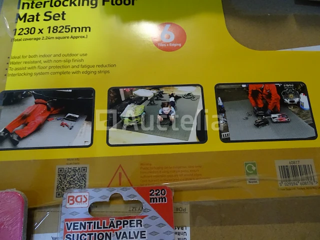 Palet met nieuwe items - afbeelding 4 van  18