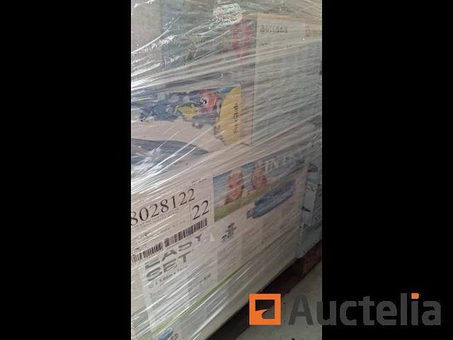 Palet met poolitems - afbeelding 5 van  6