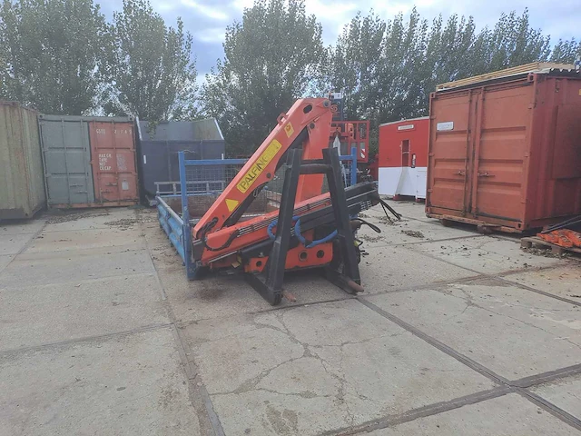 Palfinger pe8000 afzetcontainer haakarm autolaadkraan - afbeelding 8 van  11