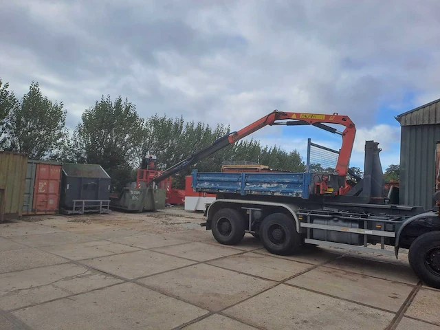 Palfinger pe8000 afzetcontainer haakarm autolaadkraan - afbeelding 9 van  11