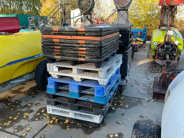 Pallet (35x) - afbeelding 1 van  5