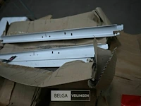 Pallet accd hold down clip + onderdelen - afbeelding 1 van  4