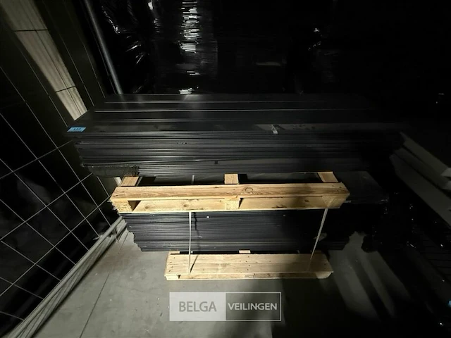 Pallet alu tussenwanden h160xb48xd1,5 cm - afbeelding 2 van  2