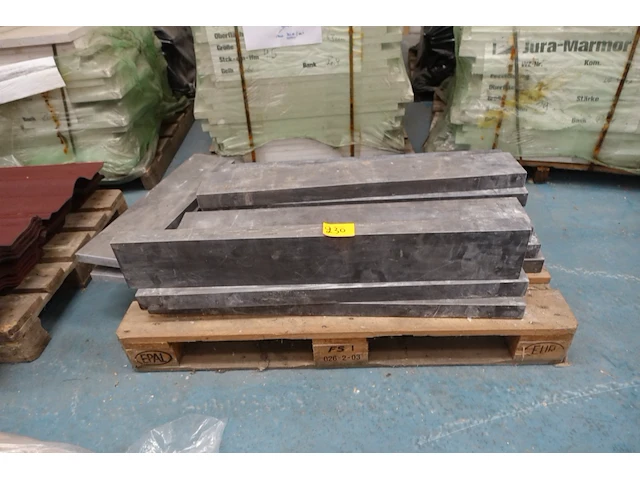Pallet arduinsteen - afbeelding 1 van  3