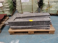Pallet arduinsteen - afbeelding 1 van  3