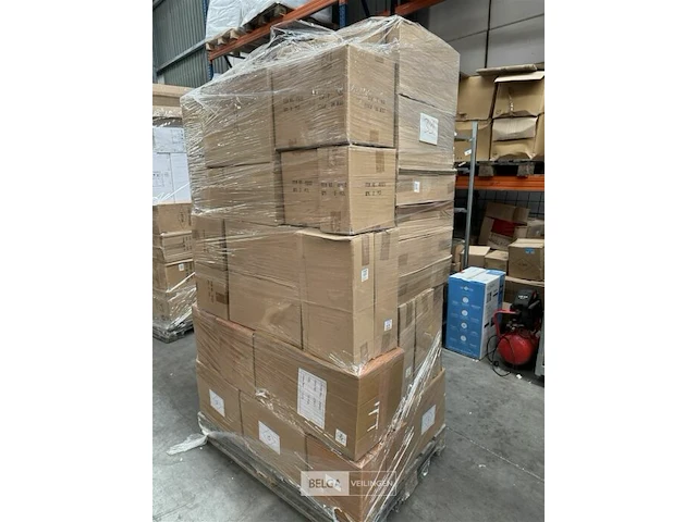 Pallet beeldjes, kandelaars, windmuziek - afbeelding 2 van  6
