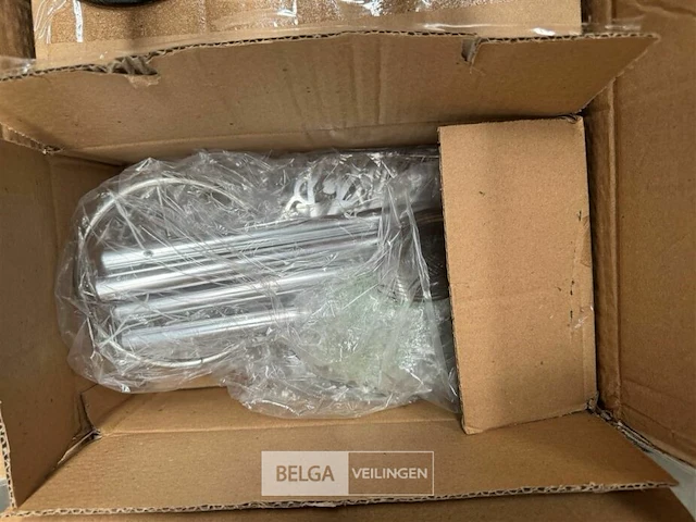 Pallet beeldjes, kandelaars, windmuziek - afbeelding 5 van  6