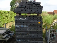 Pallet bekistingspanelen + galva houder met toebehoren - afbeelding 2 van  6