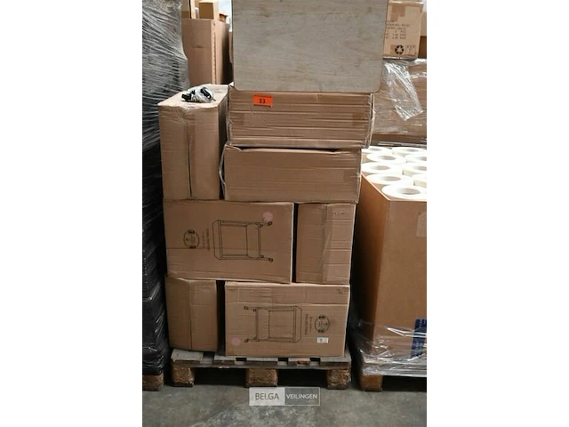Pallet bijzettafeltjes op wielen - afbeelding 3 van  3