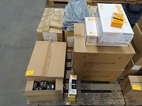 Pallet binnen en buitenbanden continental - afbeelding 1 van  5