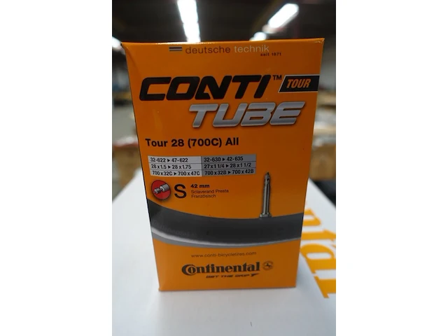Pallet binnen en buitenbanden continental - afbeelding 5 van  5