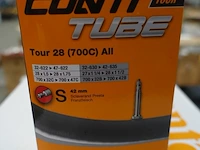 Pallet binnen en buitenbanden continental - afbeelding 5 van  5