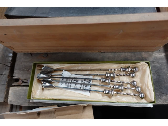 Pallet brocante - afbeelding 6 van  11