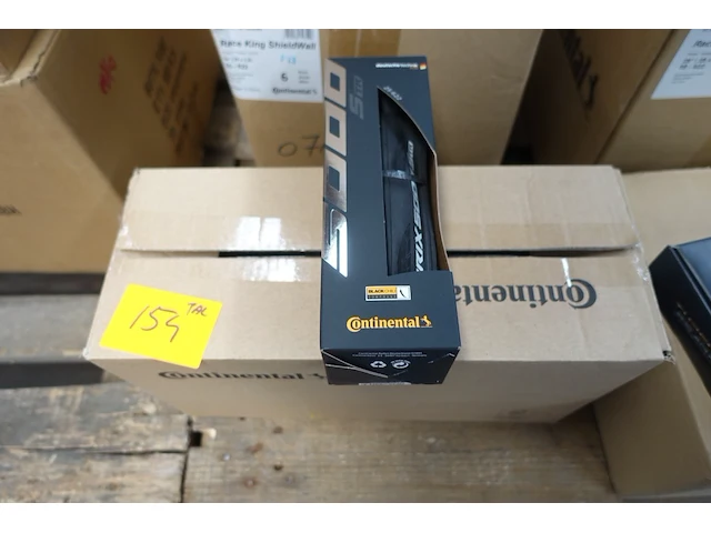 Pallet buitenbanden continental - afbeelding 2 van  8