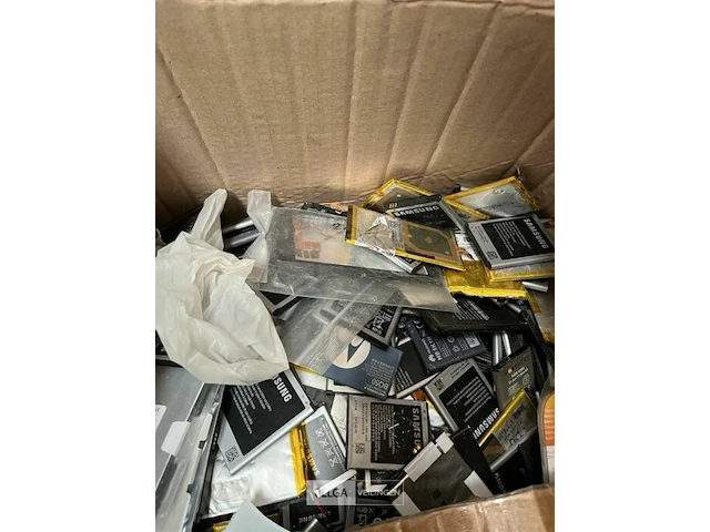 Pallet bureelmateriaal, beeldjes, batterijen - afbeelding 5 van  6
