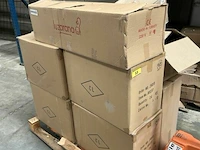 Pallet bureelmateriaal, beeldjes, batterijen - afbeelding 6 van  6