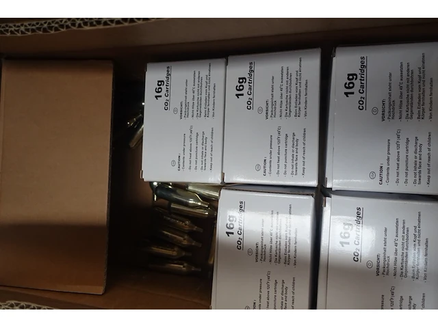 Pallet co2 inflatietubes - afbeelding 4 van  7