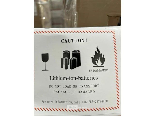 Pallet div batterijen, laptops en ipads - afbeelding 1 van  4