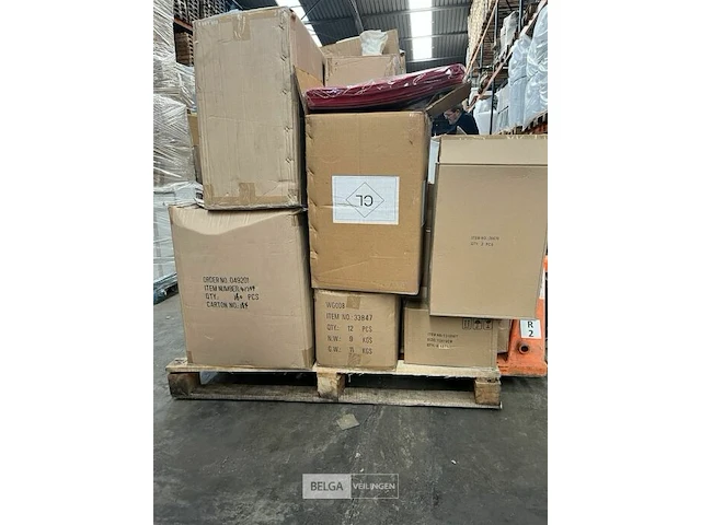 Pallet div items, kandelaars, onderleggers, vazen - afbeelding 8 van  9