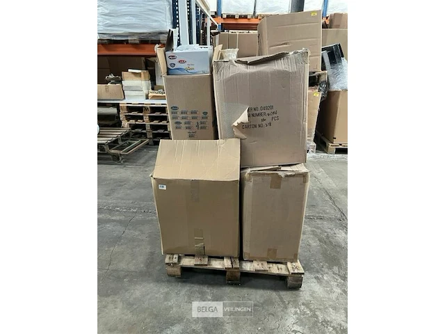 Pallet div items, kandelaars, onderleggers, vazen - afbeelding 9 van  9