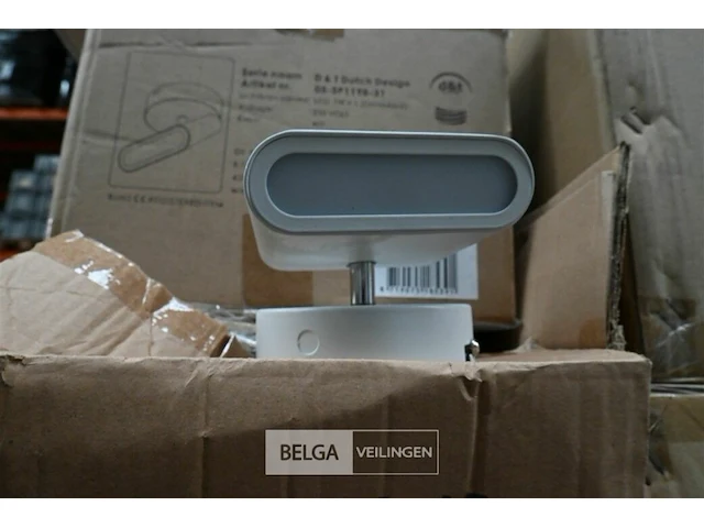 Pallet div items - afbeelding 1 van  4