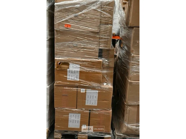 Pallet div items - afbeelding 1 van  1
