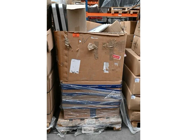 Pallet div items - afbeelding 1 van  1