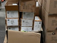 Pallet div items - afbeelding 1 van  1