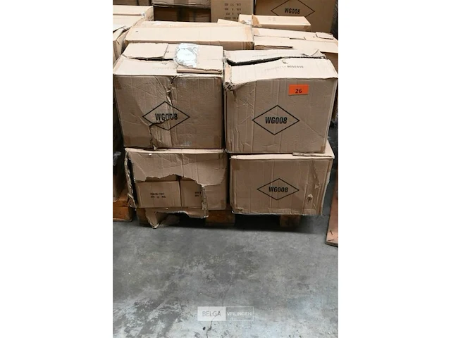 Pallet div items - afbeelding 2 van  2